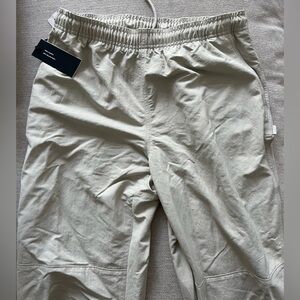 TNA Sawyer Pant- Haze Grey Size M✨🤍